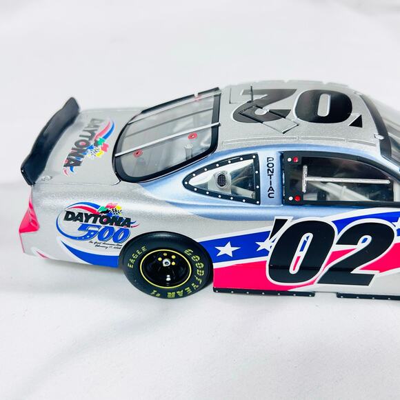 Team Caliber #2 Daytona 500 2002 Grand Prix Pontiac NASCAR Diecast 1:24 - Picture 6 of 16